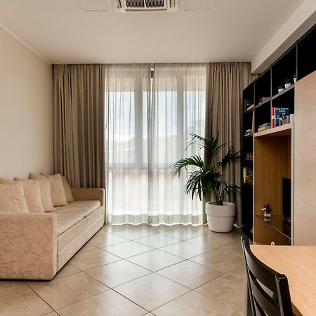 Aparthotel Anghel Siena Bagian luar foto